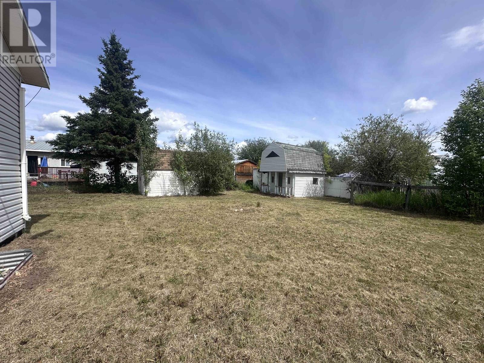 5236 42 STREET, Fort Nelson