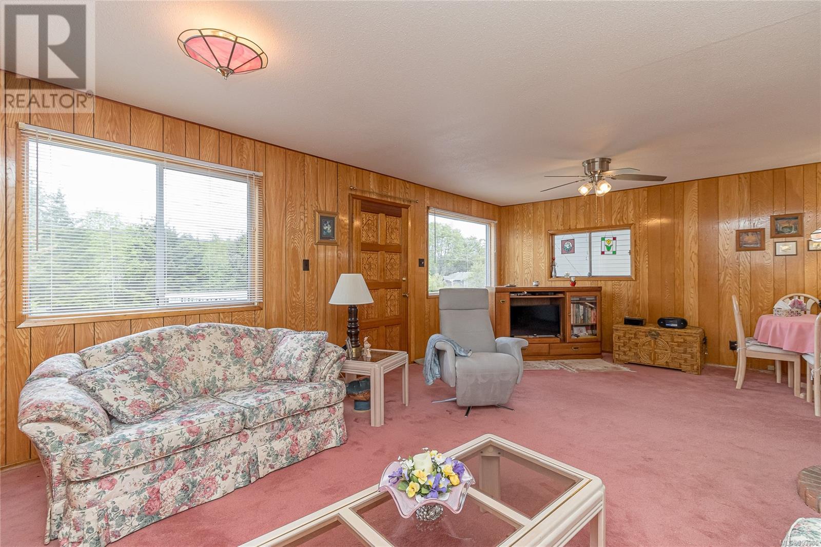 Photo 17 of 253 Hembrough Rd, Bowser BC