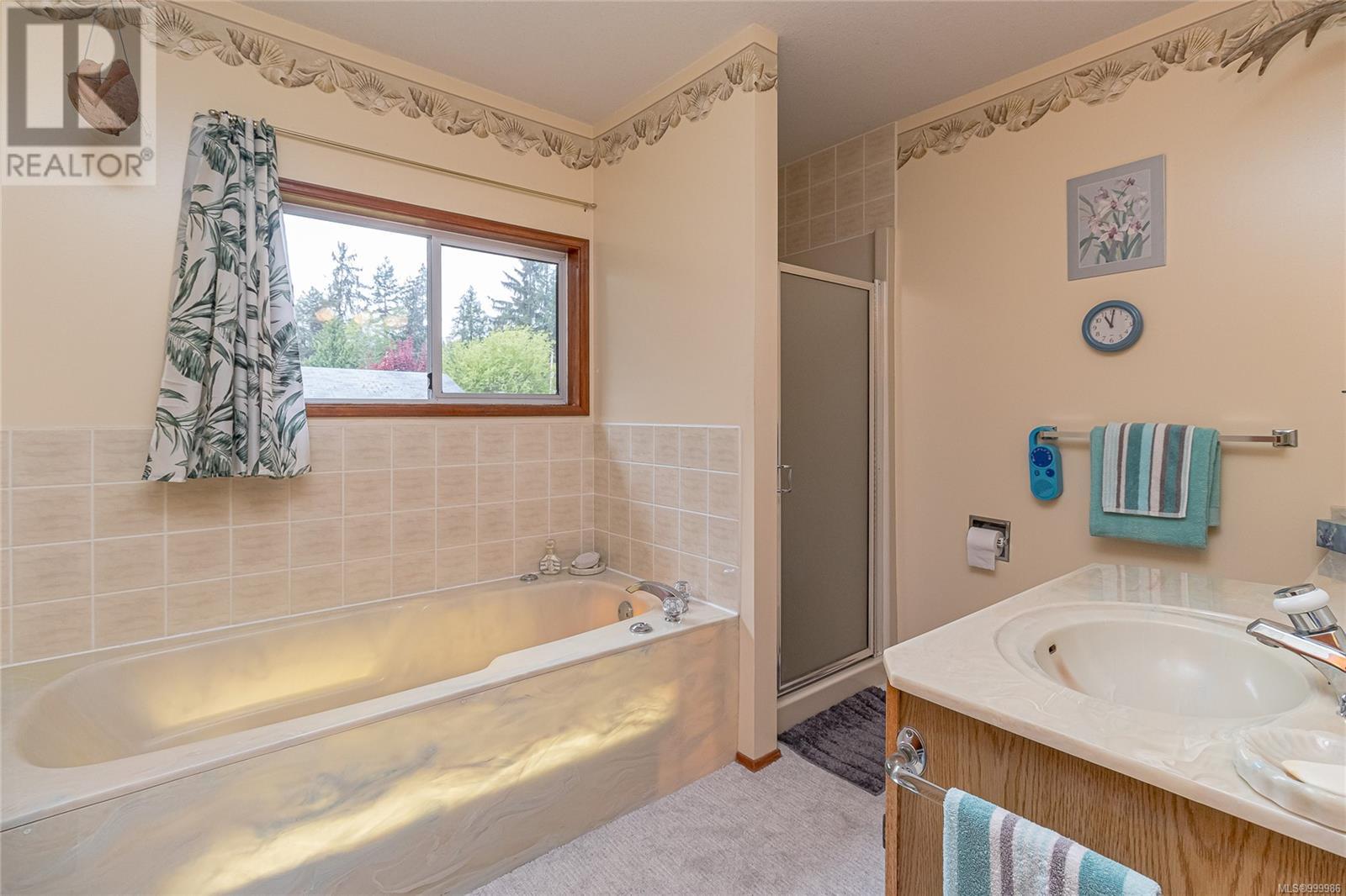 Photo 26 of 253 Hembrough Rd, Bowser BC