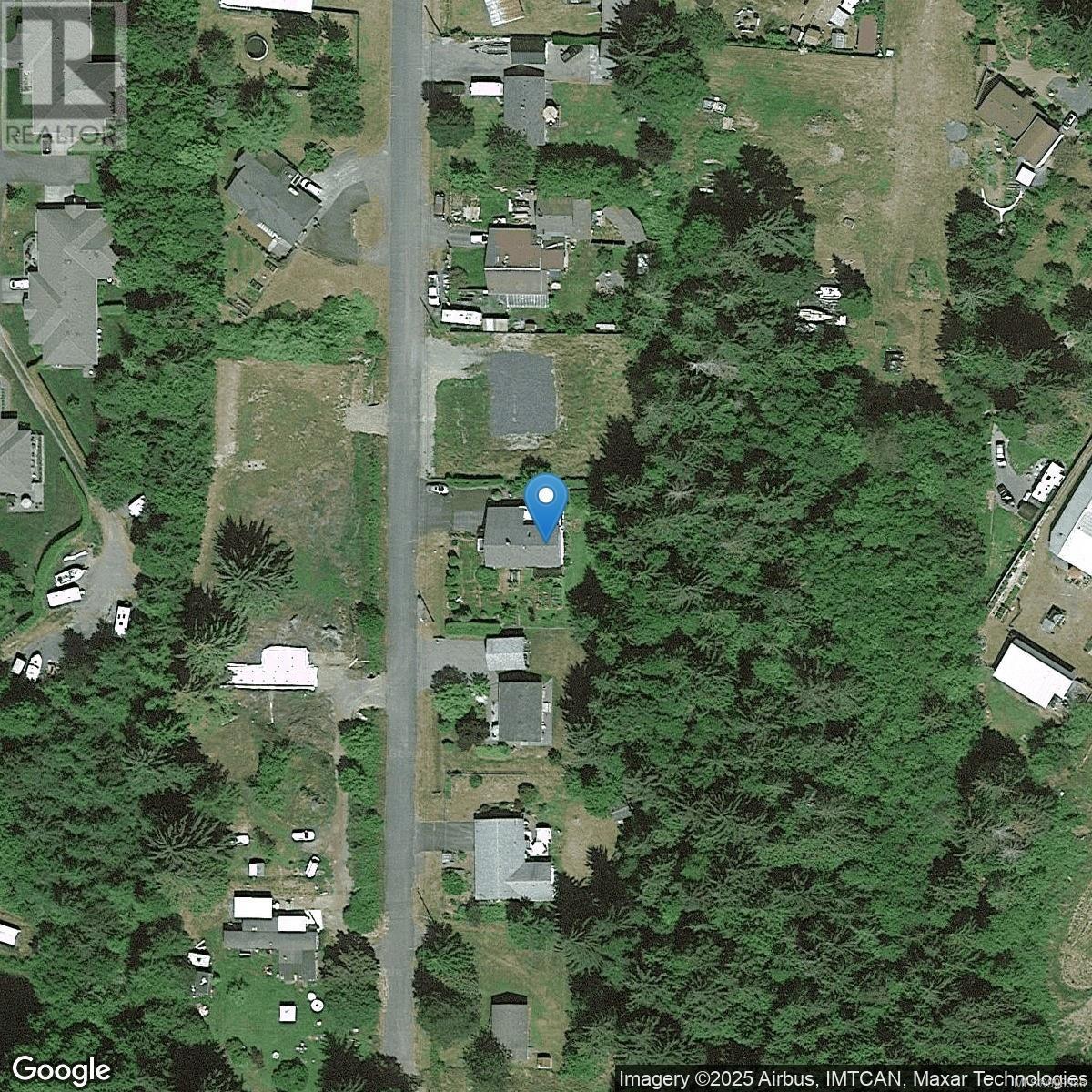 Photo 42 of 253 Hembrough Rd, Bowser BC