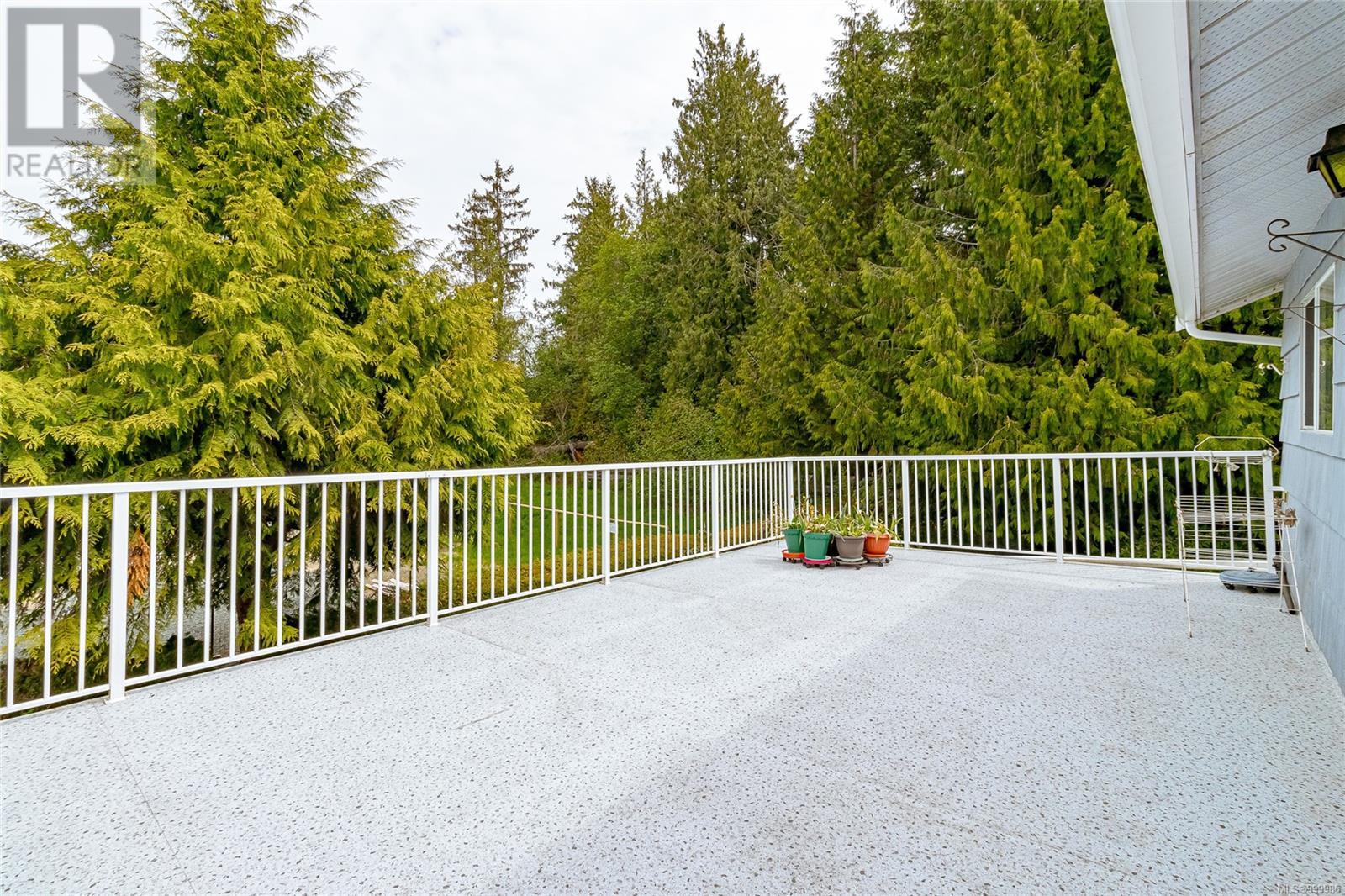 Photo 22 of 253 Hembrough Rd, Bowser BC