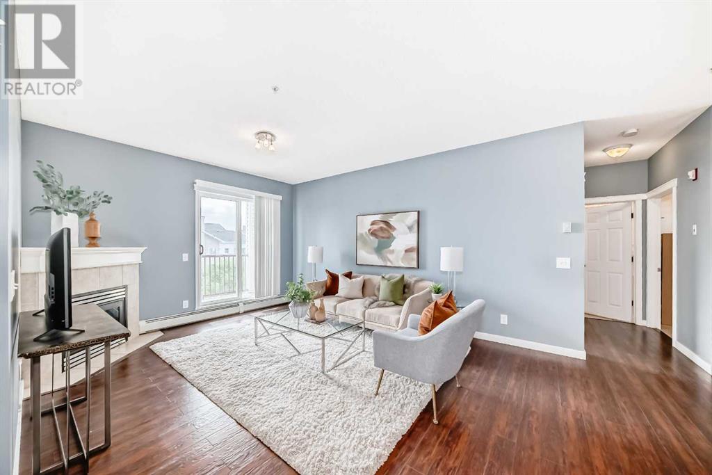 306, 8 Country Village Bay NE, Calgary, Alberta