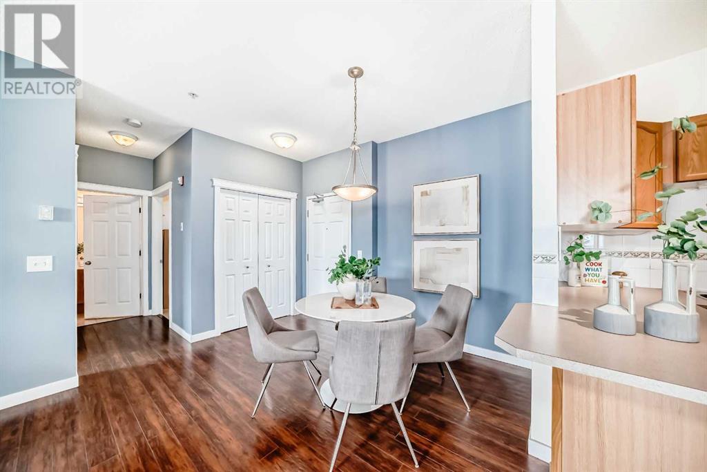 Single Family House for Sale in   Country Village Bay NE Country Hills Village Calgary 