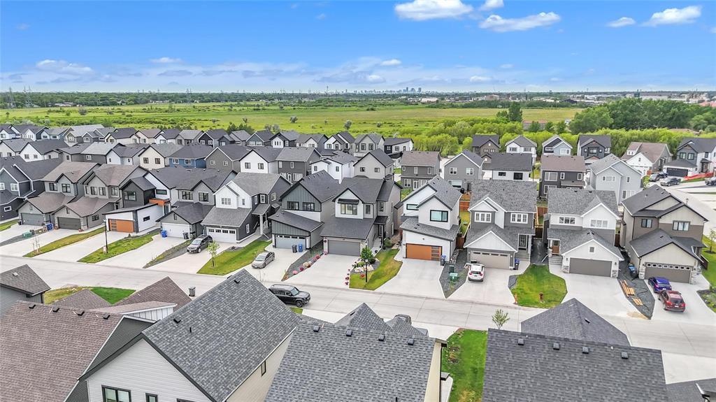 Photo 9 of 166 Big Bluestem Road, Winnipeg MB