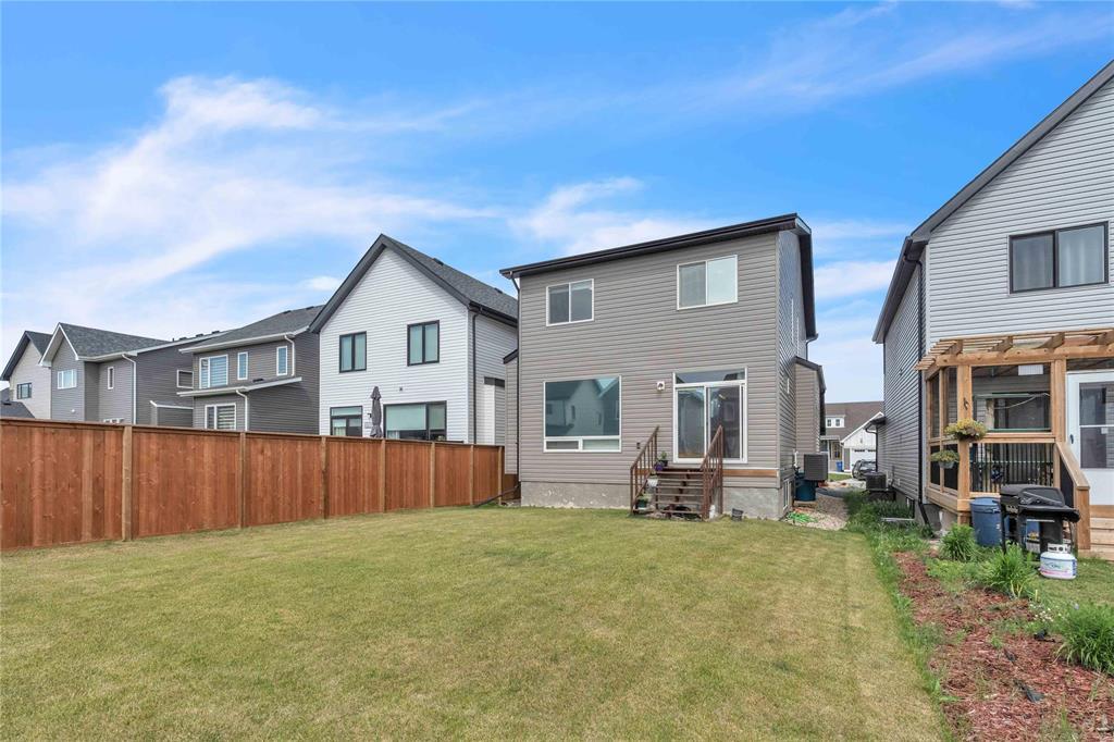 Photo 23 of 166 Big Bluestem Road, Winnipeg MB