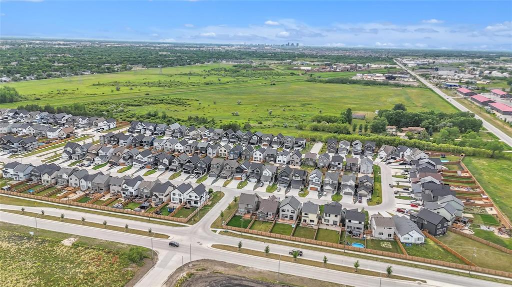 Photo 33 of 166 Big Bluestem Road, Winnipeg MB