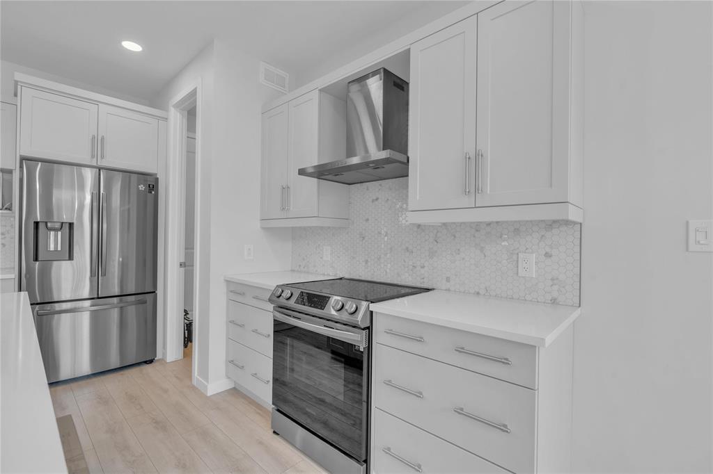 Photo 11 of 166 Big Bluestem Road, Winnipeg MB
