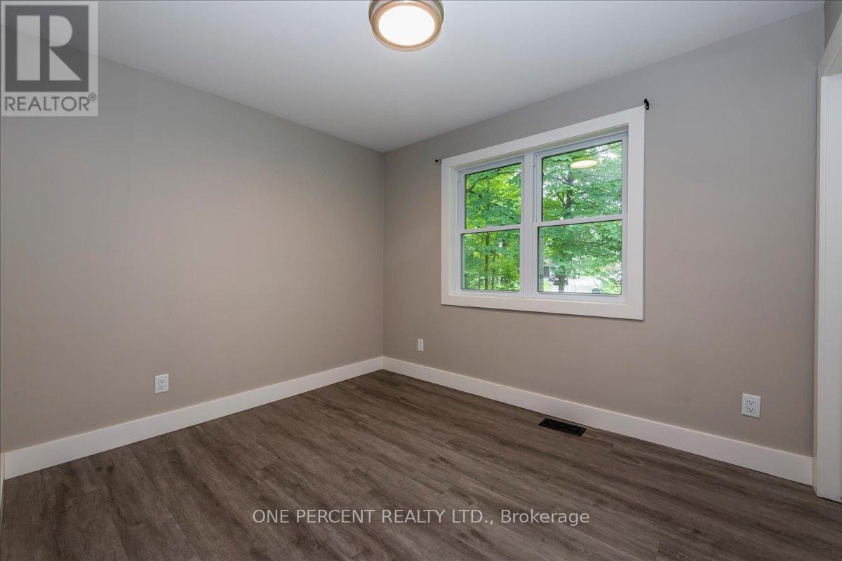 Photo 13 of 682 Stephenson Rd 2 Road E, Huntsville ON