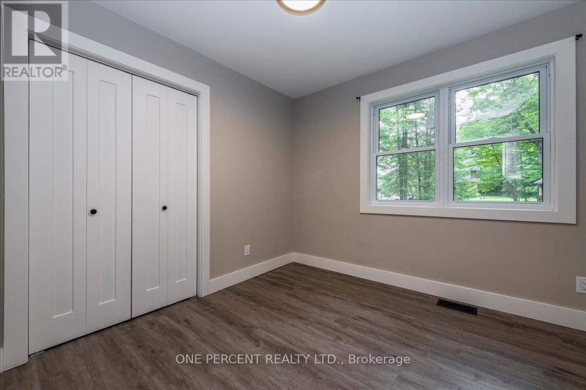 Photo 2 of 682 Stephenson Rd 2 Road E, Huntsville ON