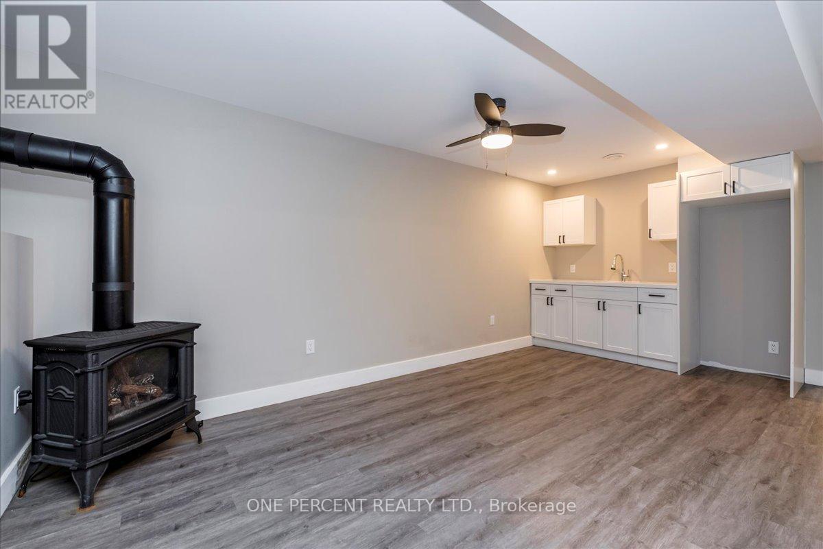 Photo 3 of 682 Stephenson Rd 2 Road E, Huntsville ON