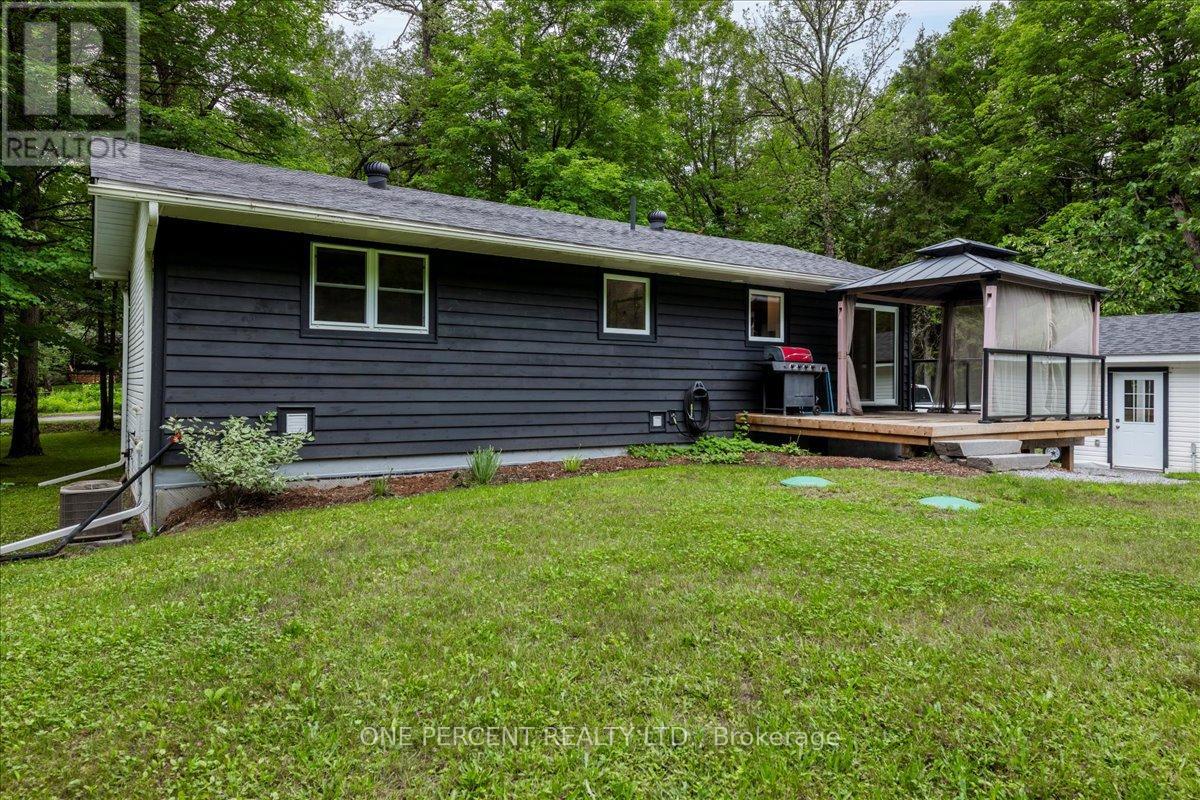 Photo 35 of 682 Stephenson Rd 2 Road E, Huntsville ON