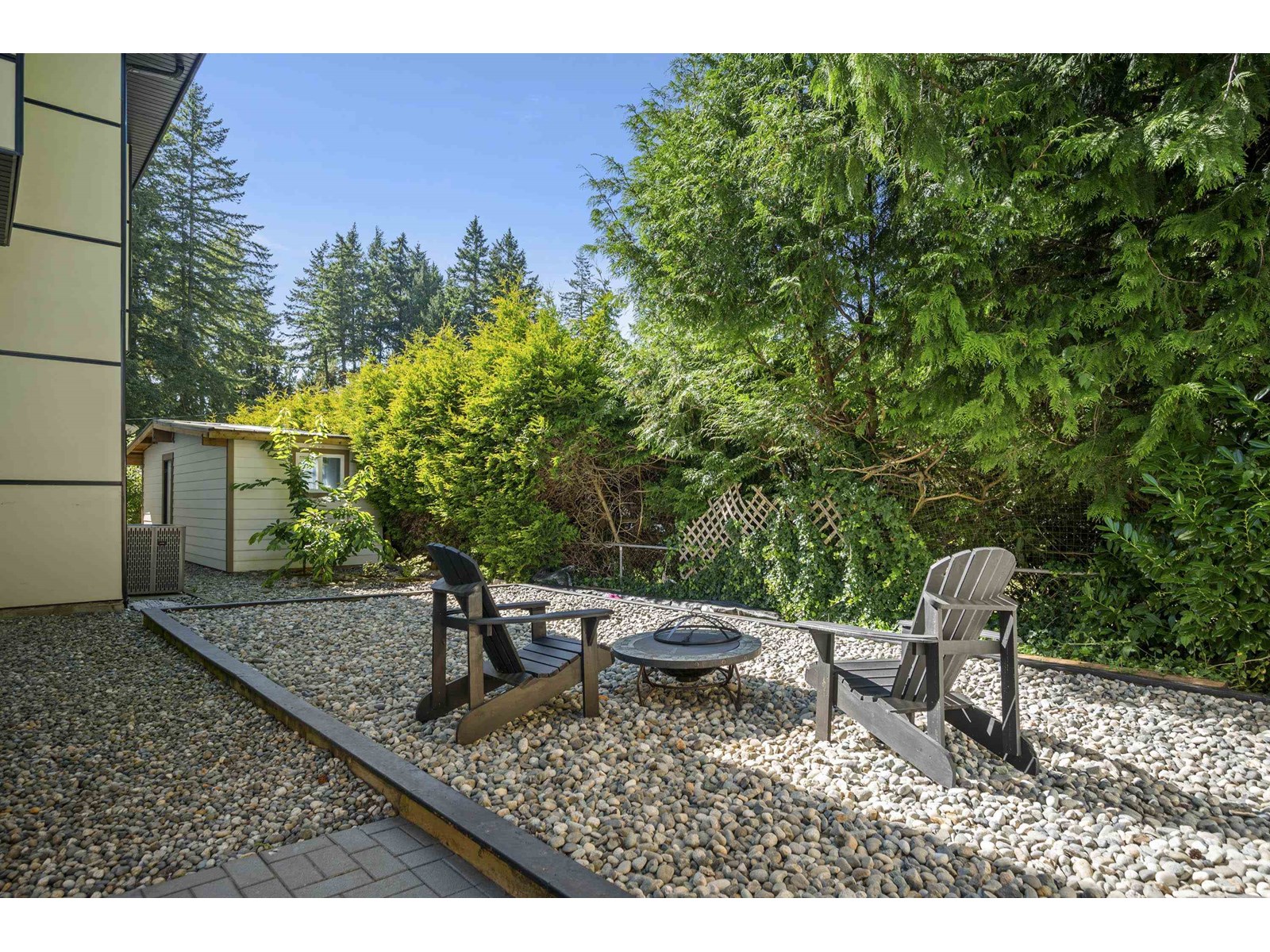 Photo 40 of 19765 38 Avenue, Langley BC