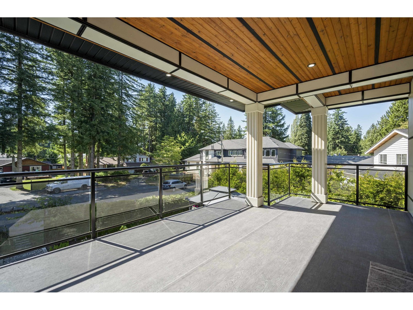 Photo 25 of 19765 38 Avenue, Langley BC