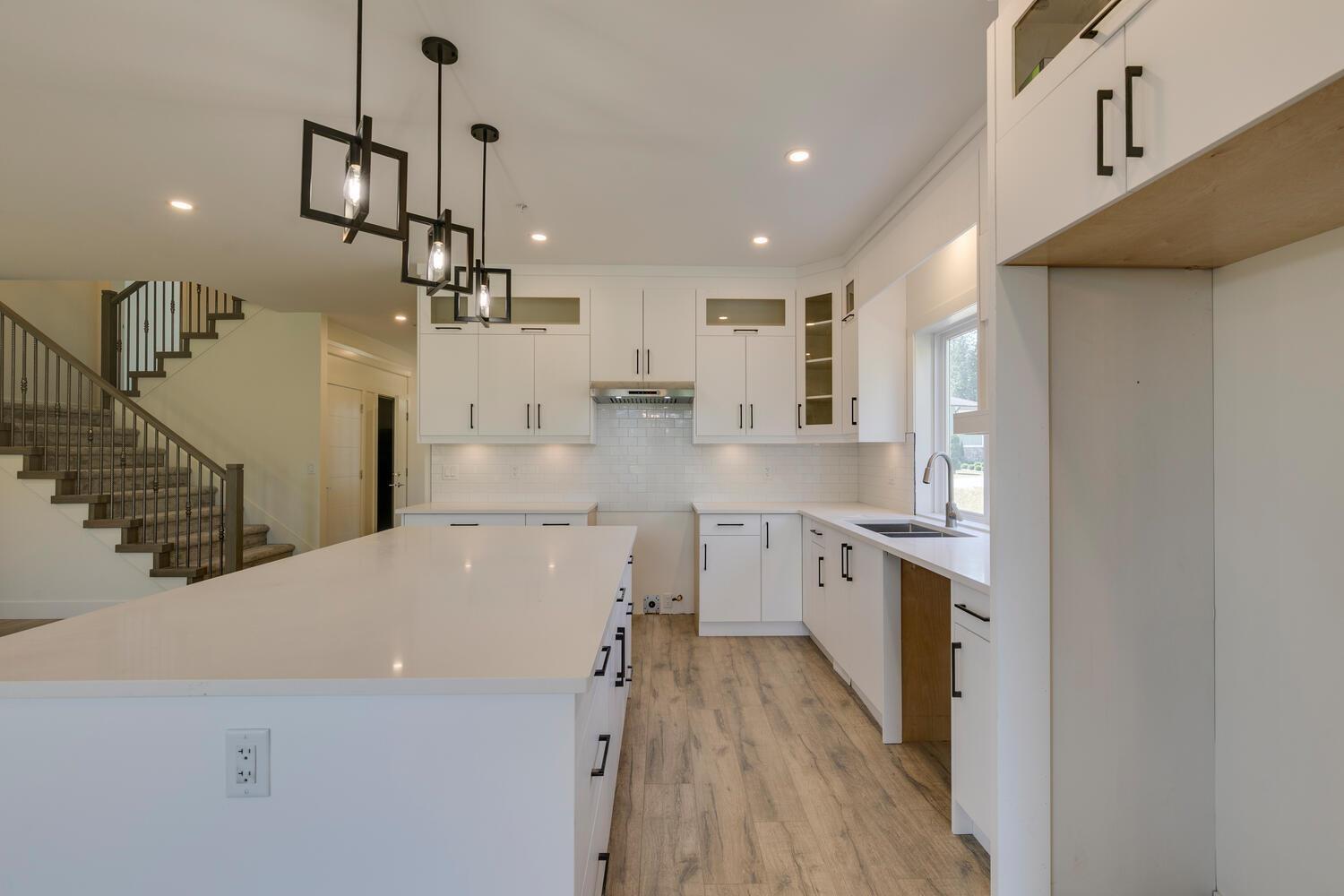 60 14550 MORRIS VALLEY ROAD, Mission