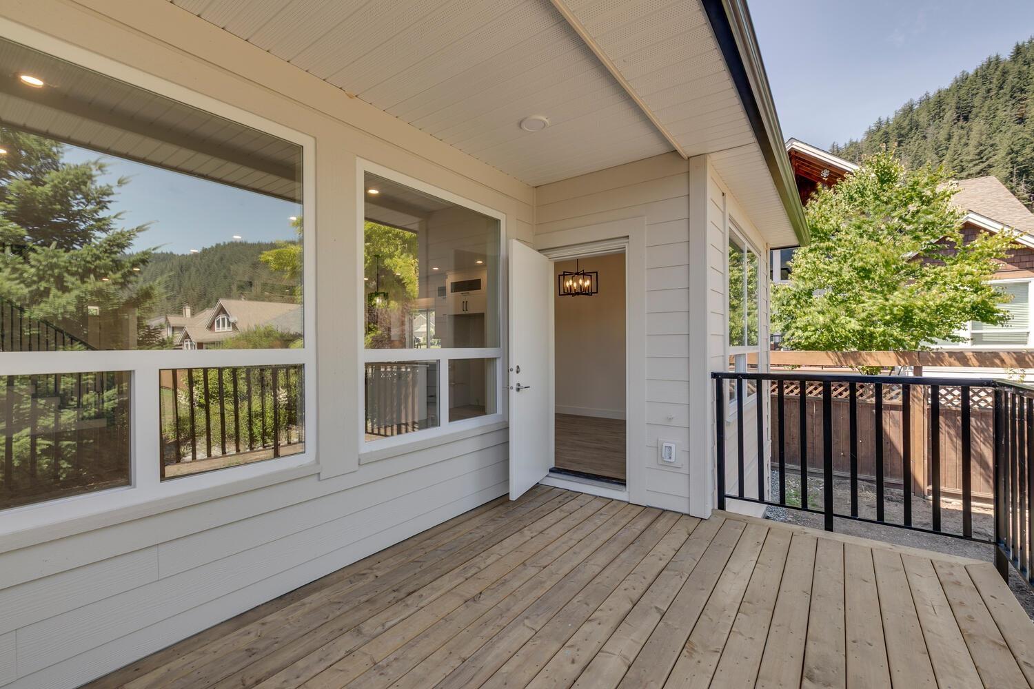60 14550 MORRIS VALLEY ROAD, Mission