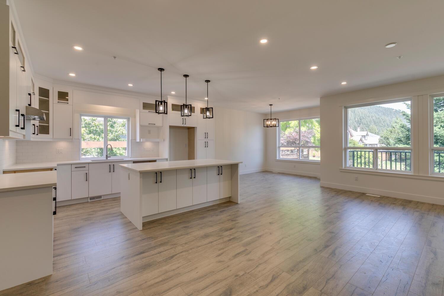 60 14550 MORRIS VALLEY ROAD, Mission