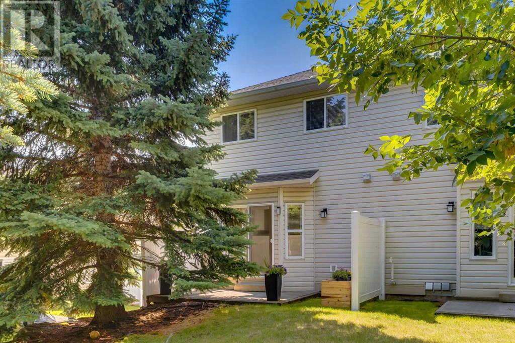 Single Family House for Sale in  Millrise Green SW Millrise Calgary 