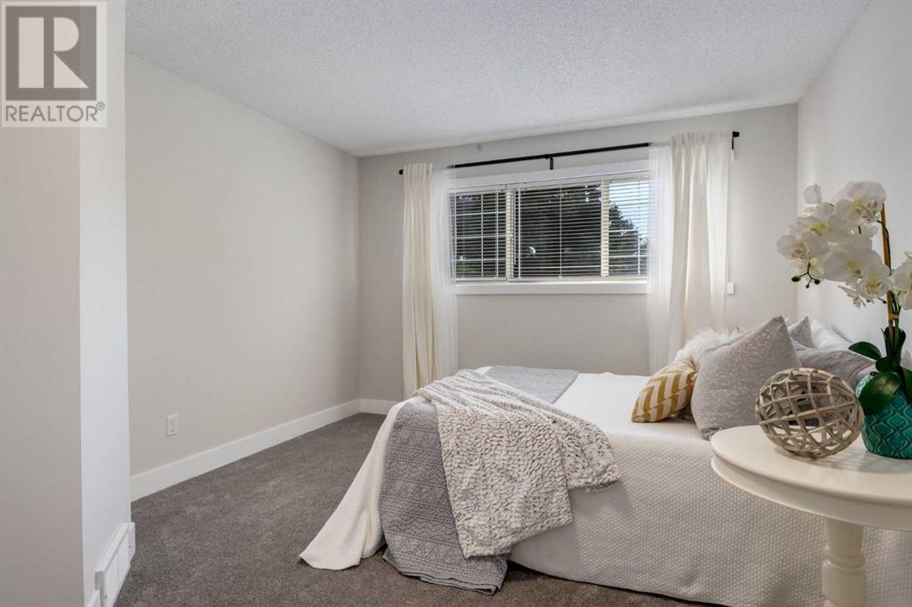 Single Family House for Sale in  Millrise Green SW Millrise Calgary 