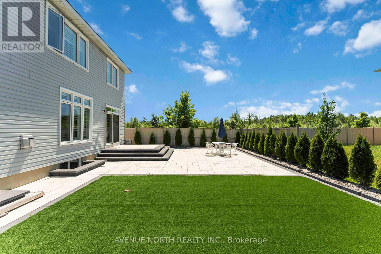 Photo 29 of 714 Bunchberry Way, Ottawa ON