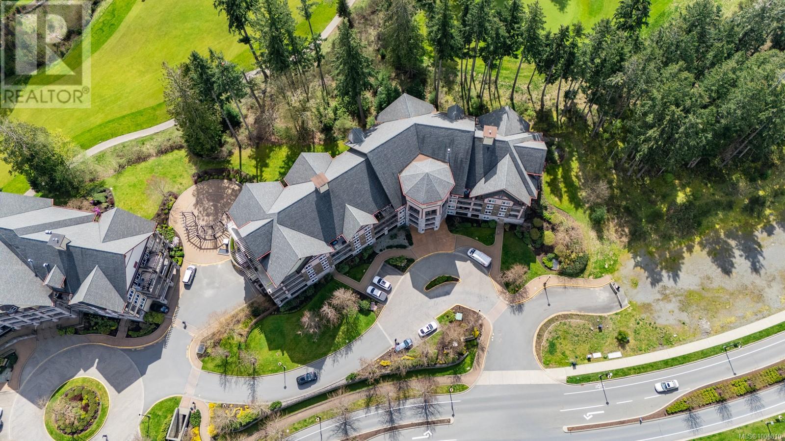 Photo 19 of 117 1395 Bear Mountain Pkwy, Langford BC