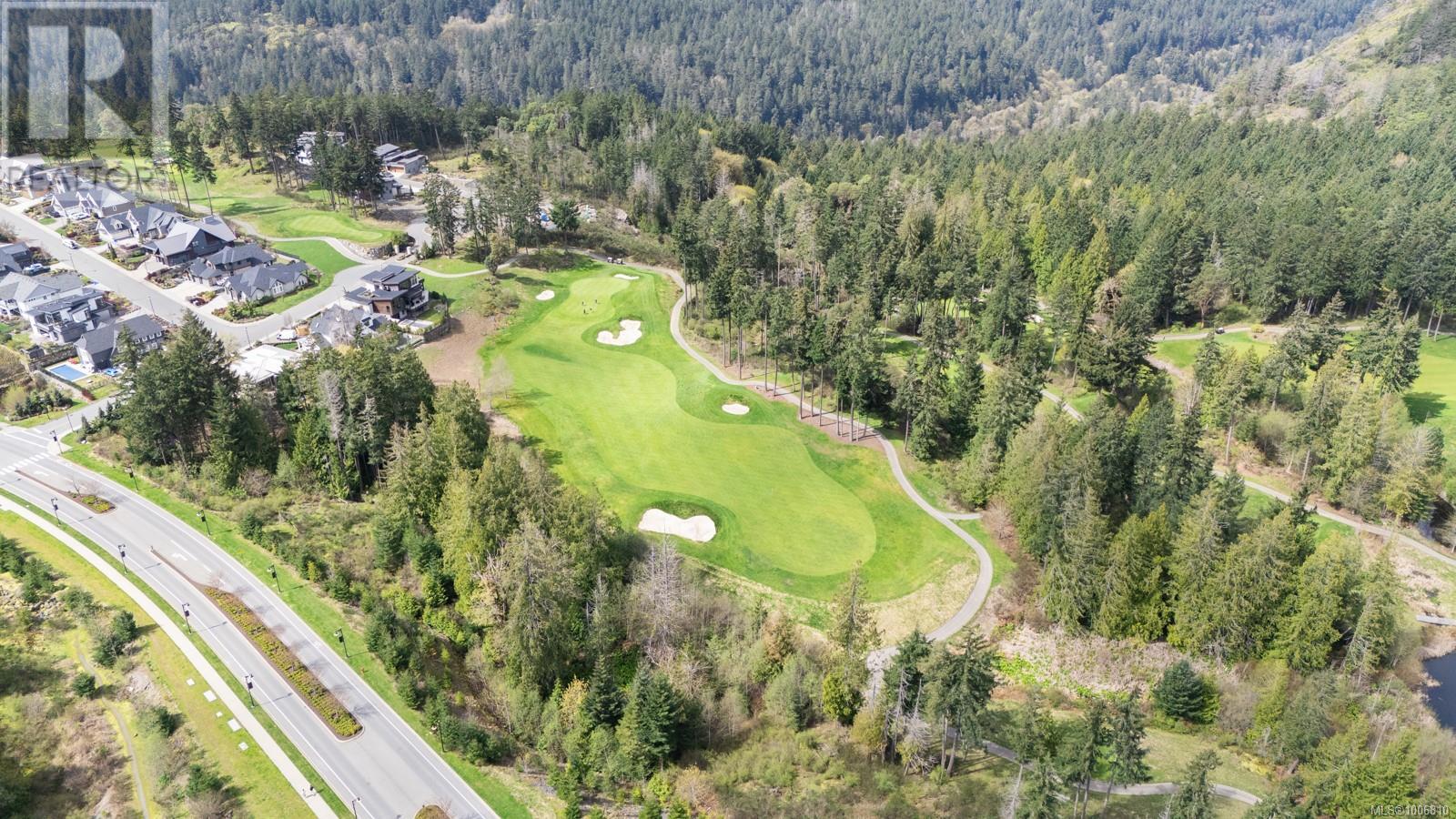 Photo 12 of 117 1395 Bear Mountain Pkwy, Langford BC