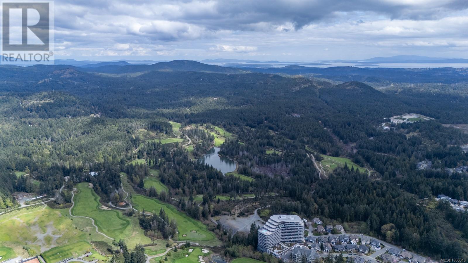Photo 14 of 117 1395 Bear Mountain Pkwy, Langford BC