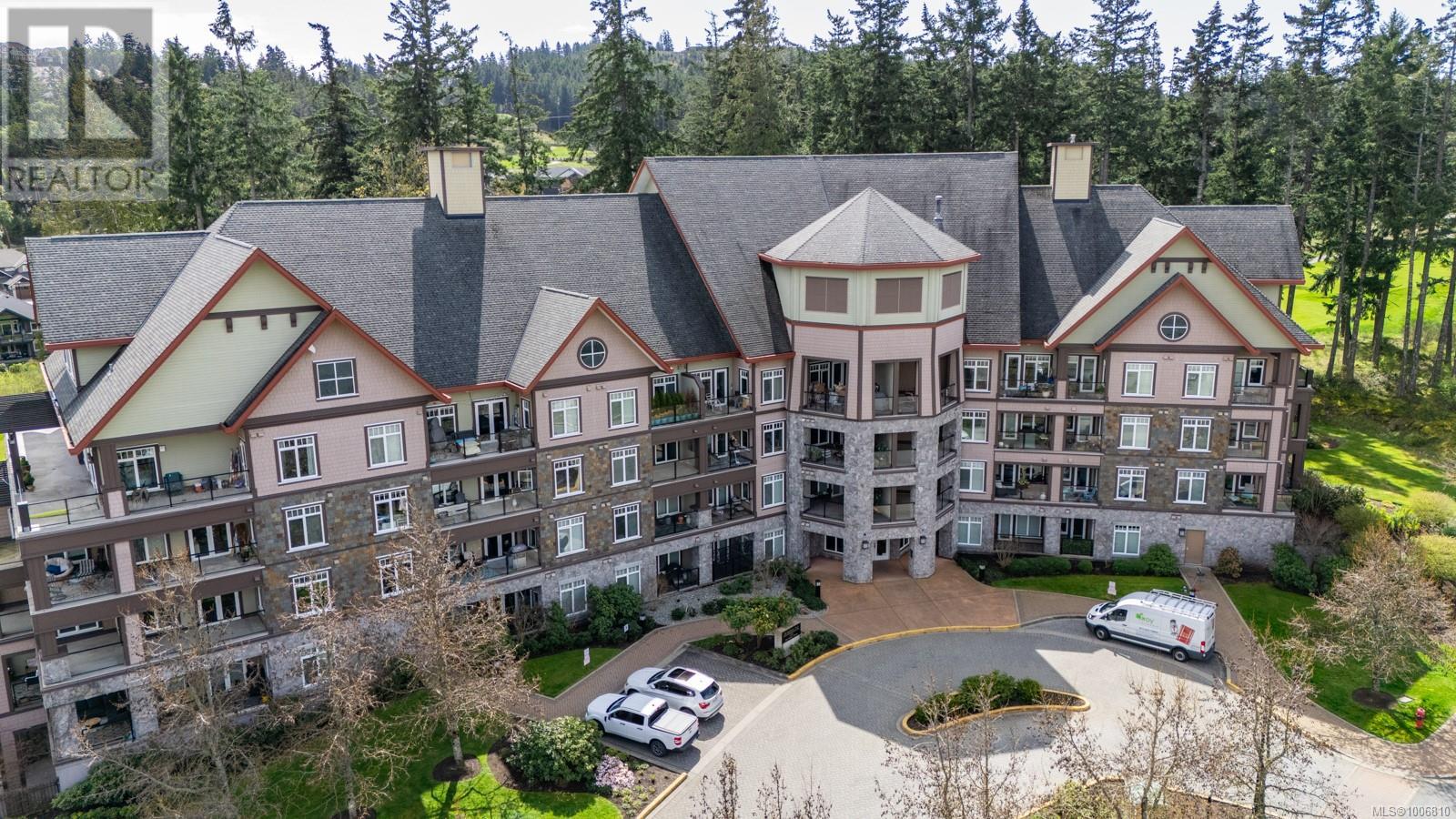 Photo 16 of 117 1395 Bear Mountain Pkwy, Langford BC