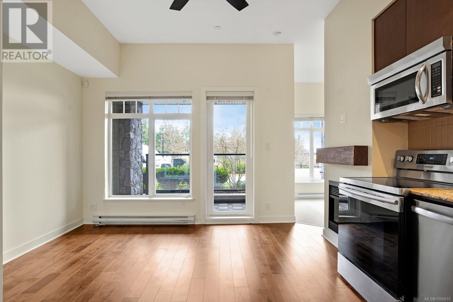Photo 32 of 117 1395 Bear Mountain Pkwy, Langford BC