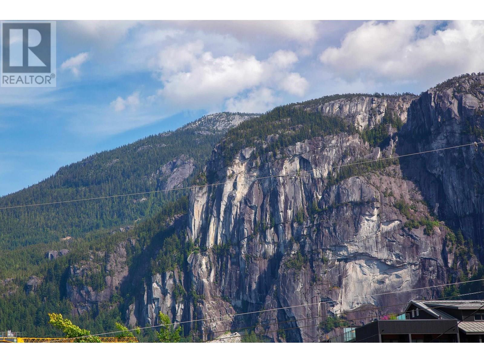 Photo 33 of 38047 Fourth Avenue, Squamish BC