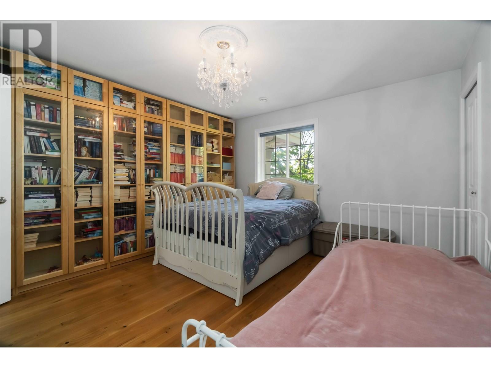 Photo 15 of 7483 Government Road, Burnaby BC