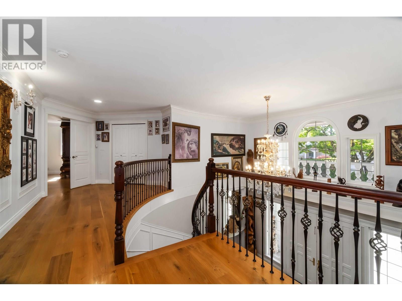 Photo 14 of 7483 Government Road, Burnaby BC