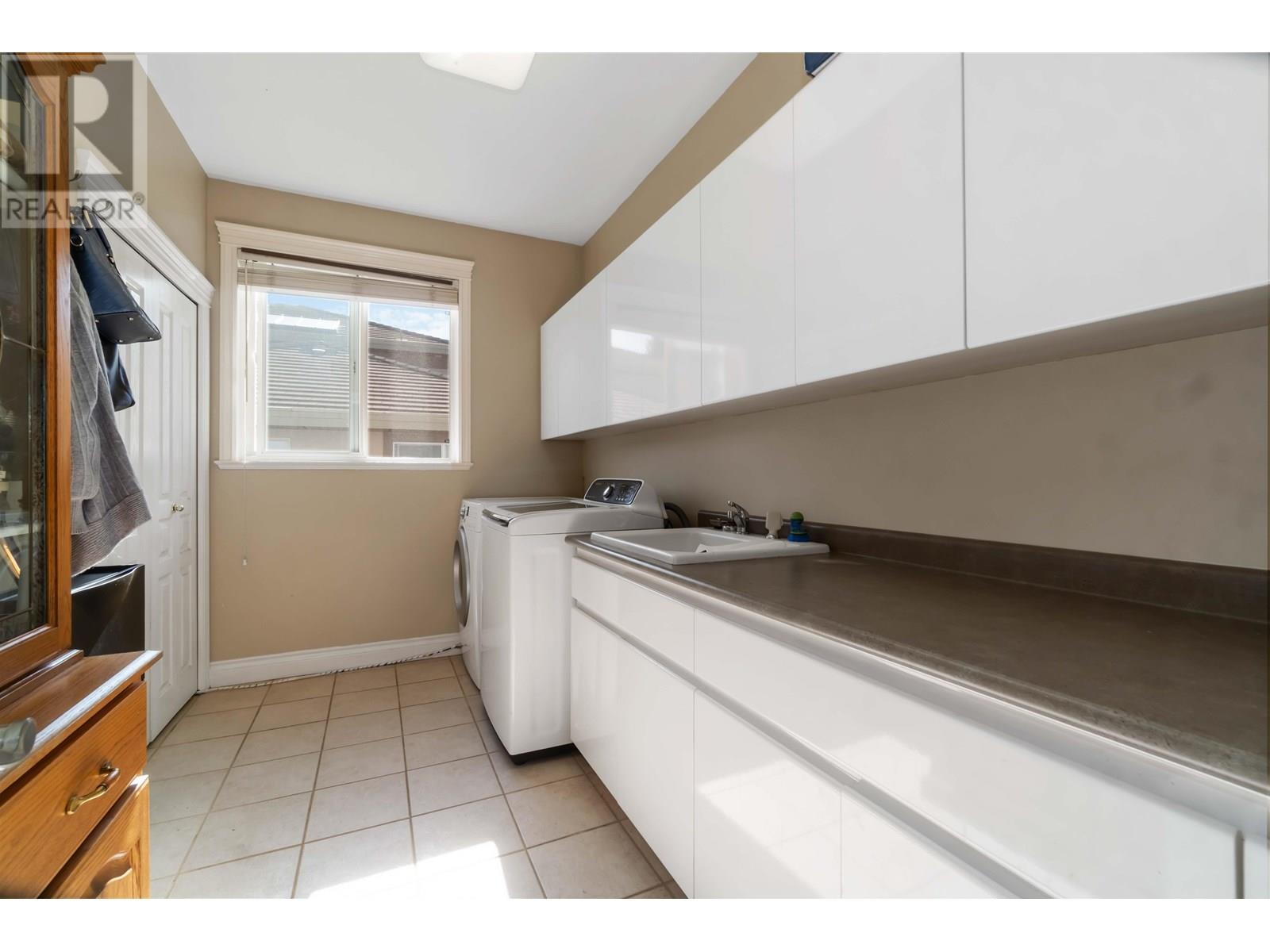 Photo 13 of 7483 Government Road, Burnaby BC