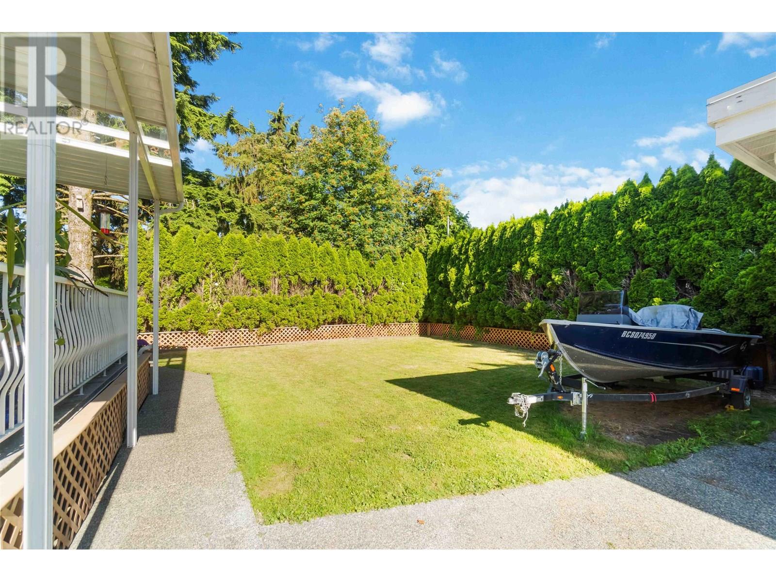 Photo 28 of 7483 Government Road, Burnaby BC