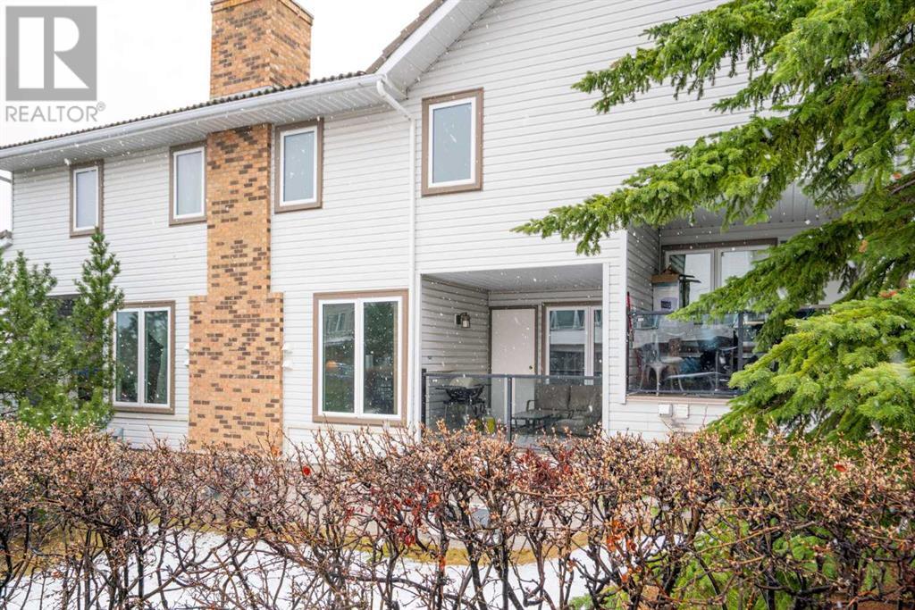 Single Family House for Sale in  Coachway Lane SW Coach Hill Calgary 