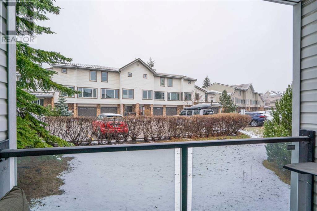 Single Family House for Sale in  Coachway Lane SW Coach Hill Calgary 