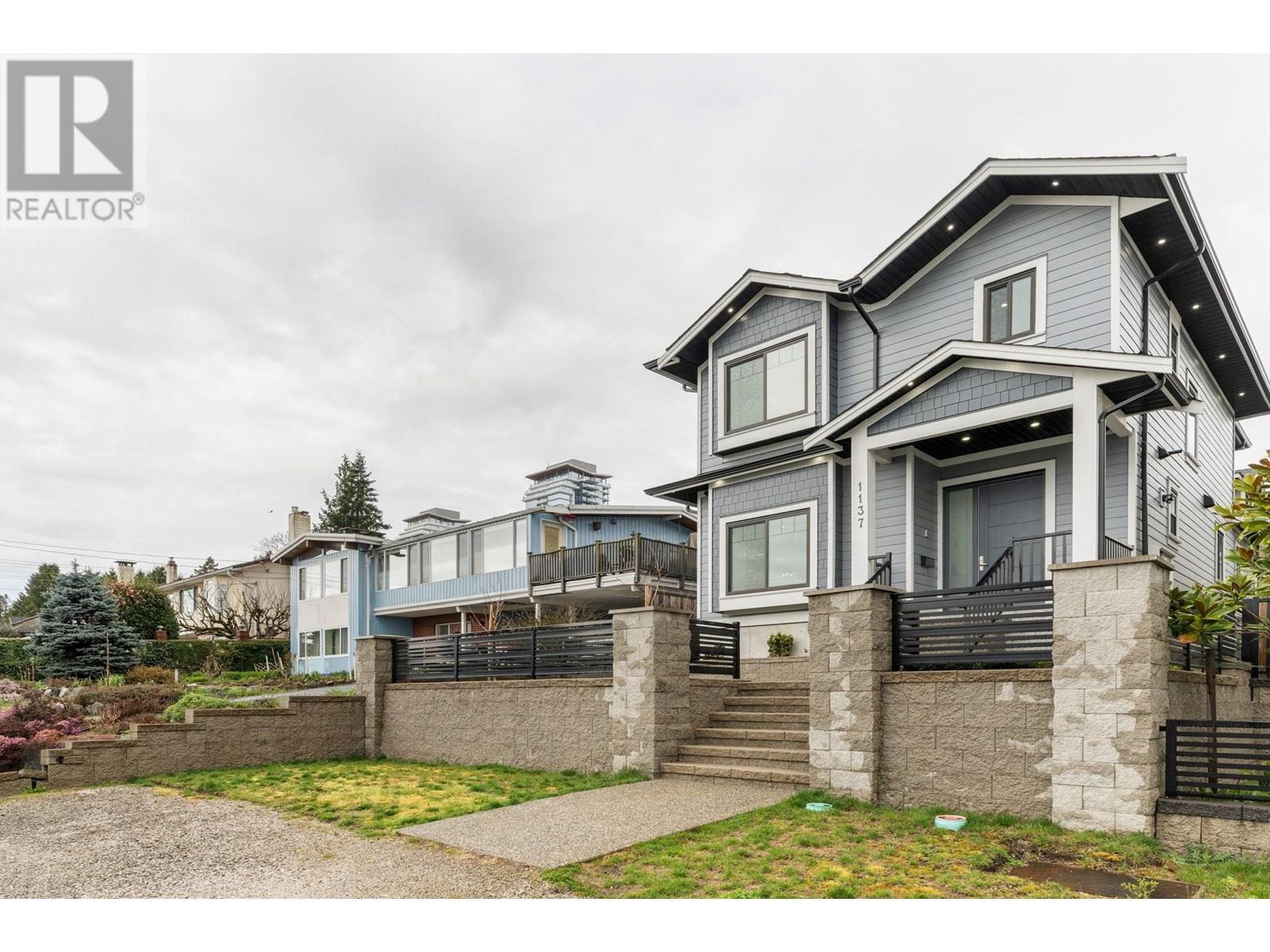 Photo 2 of 1137 Dansey Avenue, Coquitlam BC