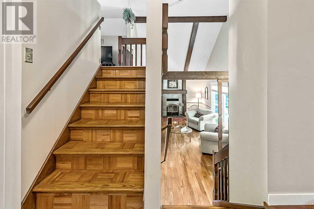 Single Family House 5 Level for Sale in  Lock Crescent Rosemont Okotoks 