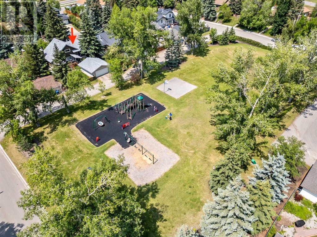 Single Family House 5 Level for Sale in  Lock Crescent Rosemont Okotoks 