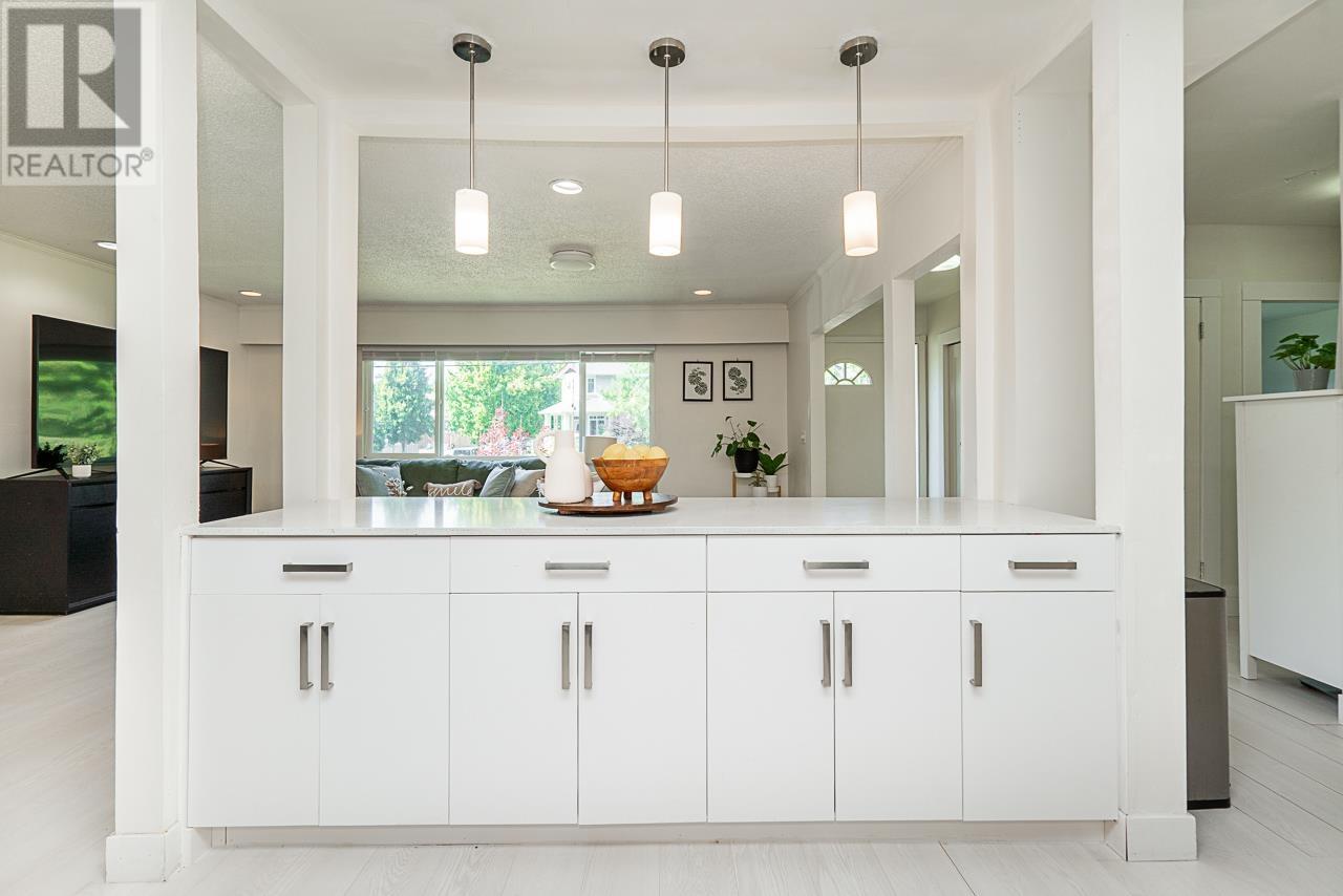 Photo 40 of 24084 102 Avenue, Maple Ridge BC
