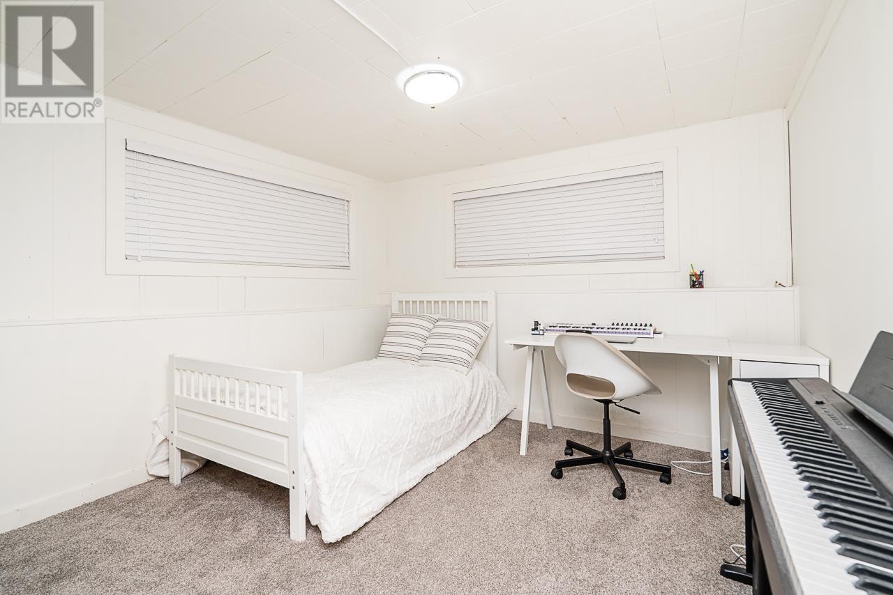 Photo 33 of 24084 102 Avenue, Maple Ridge BC