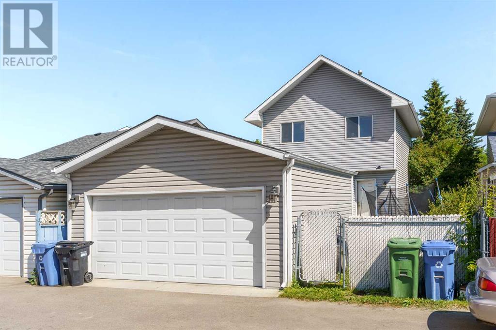 Single Family House for Sale in  Martinridge Grove NE Martindale Calgary 