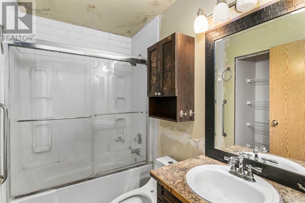 Single Family House for Sale in  Martinridge Grove NE Martindale Calgary 