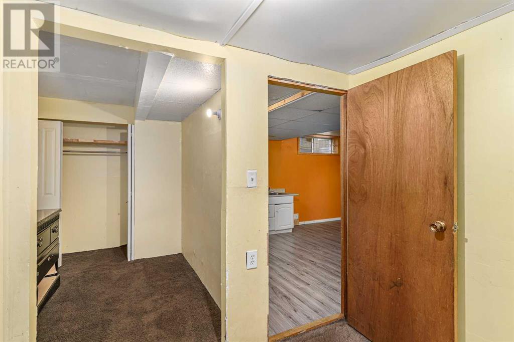 Single Family House for Sale in  Martinridge Grove NE Martindale Calgary 