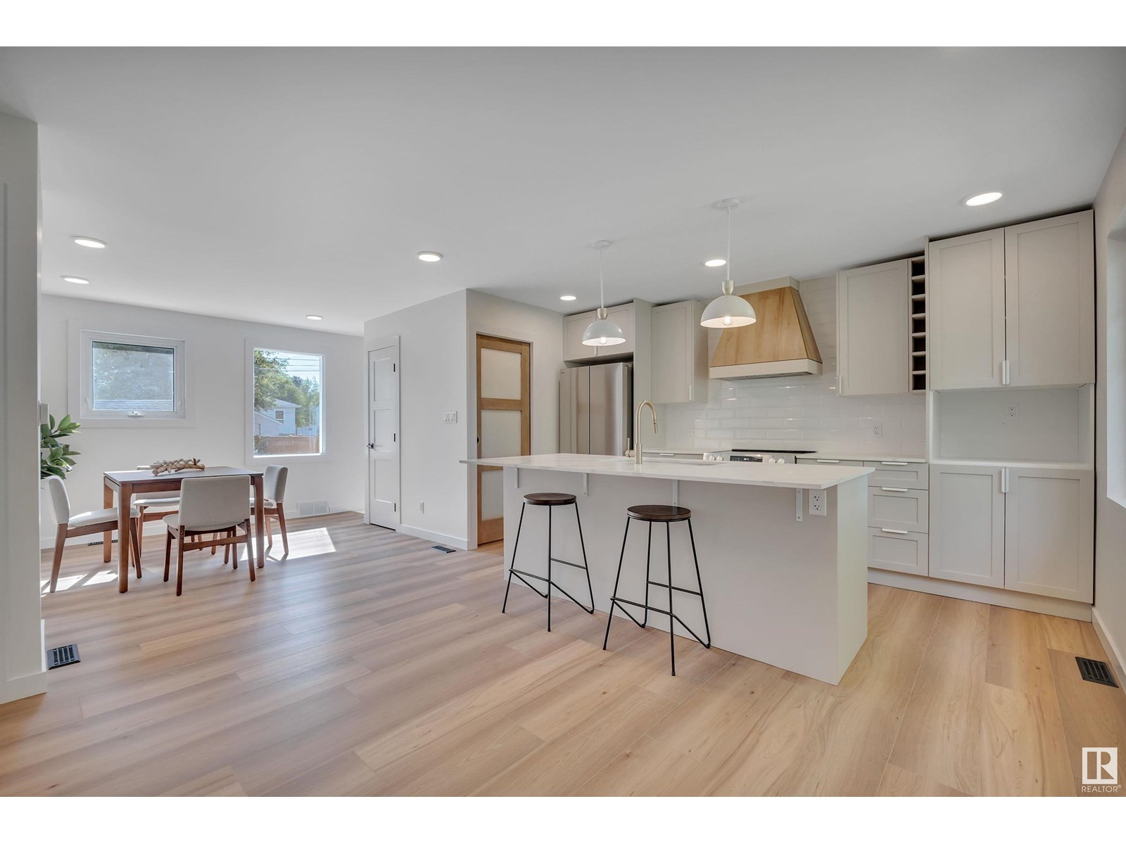 Photo 22 of 8619 80 St Nw, Edmonton AB