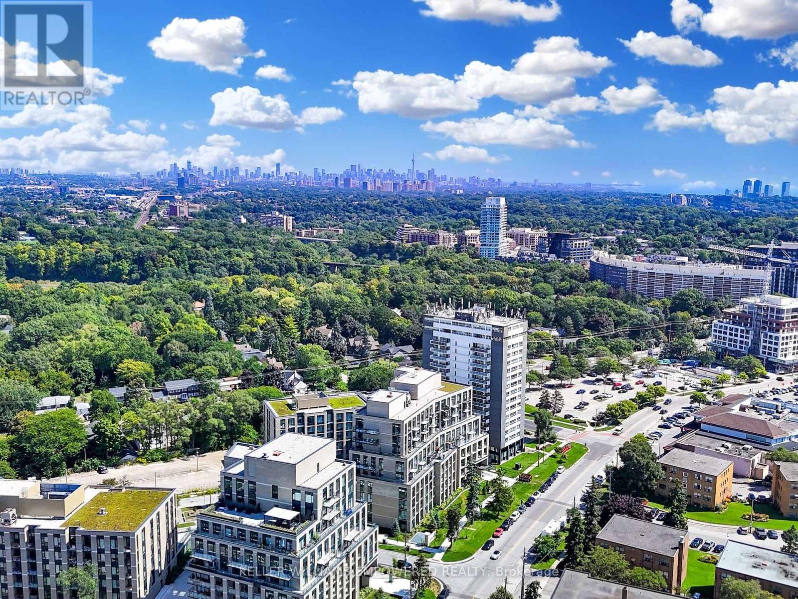 Photo 8 of 219 293 The Kingsway, Toronto ON