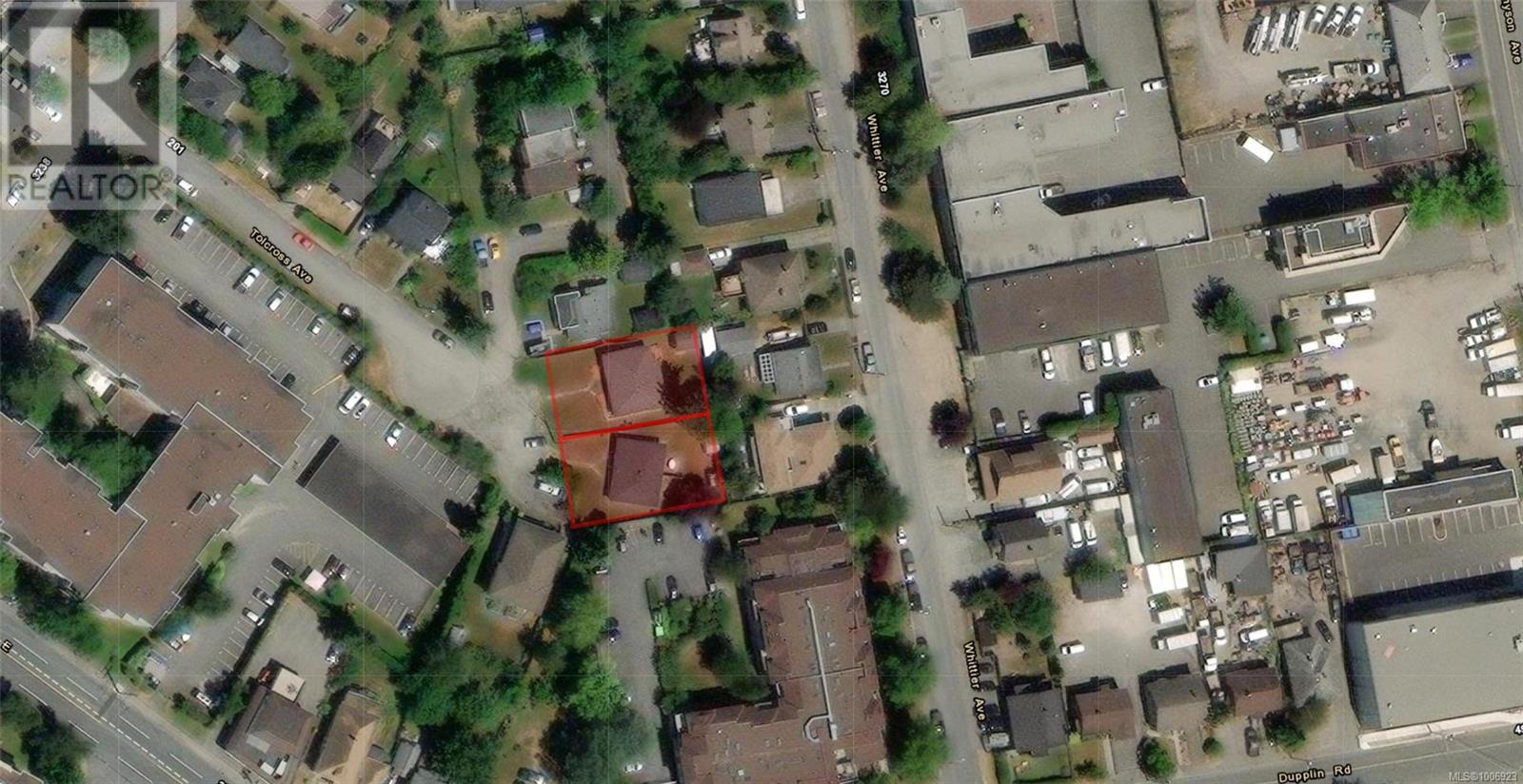 Photo 9 of 270 Tolcross Ave, Saanich BC