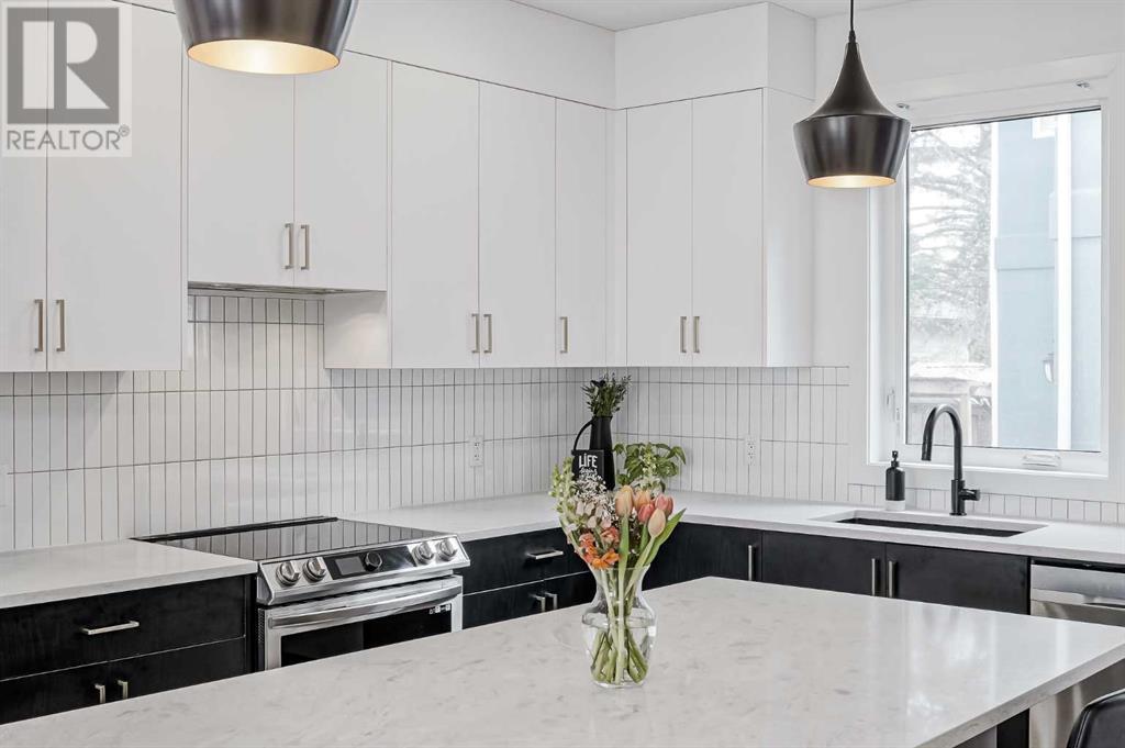 Single Family House for Sale in   Street NW Banff Trail Calgary 
