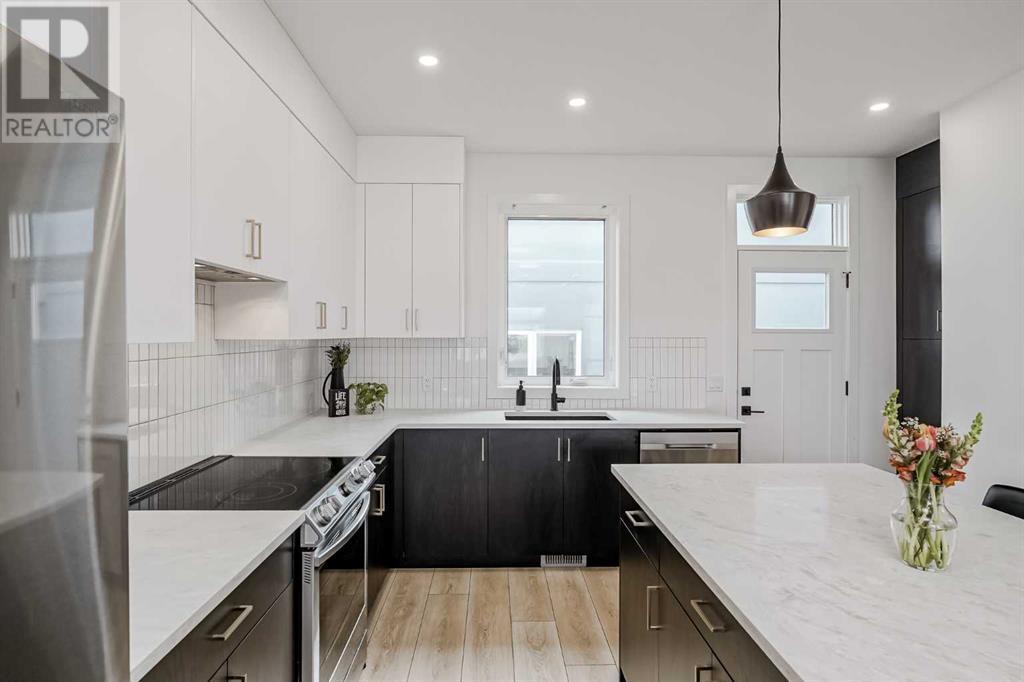 Single Family House for Sale in   Street NW Banff Trail Calgary 