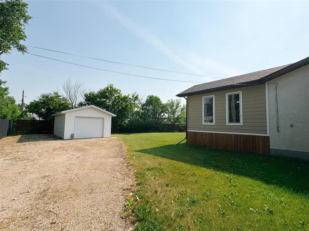 Photo 28 of 251 St Alphonse Avenue, Ste Anne MB