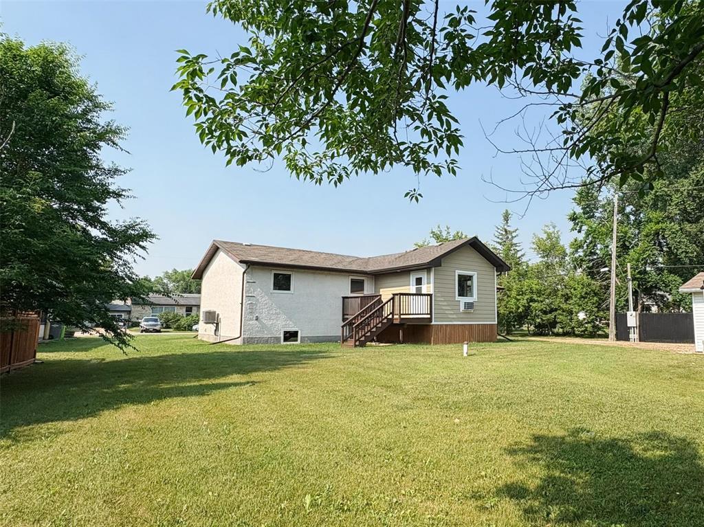 Photo 32 of 251 St Alphonse Avenue, Ste Anne MB